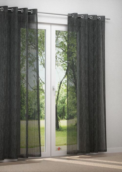 Ösenschal in Schwarz