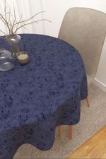 Vorschau Rosebud #3J von Lysel - Tischdecke rund in apfelgrün enzianblau