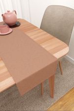 Vorschau Mazapil #3J von Lysel - Tischläufer in cremeweiß blassrot